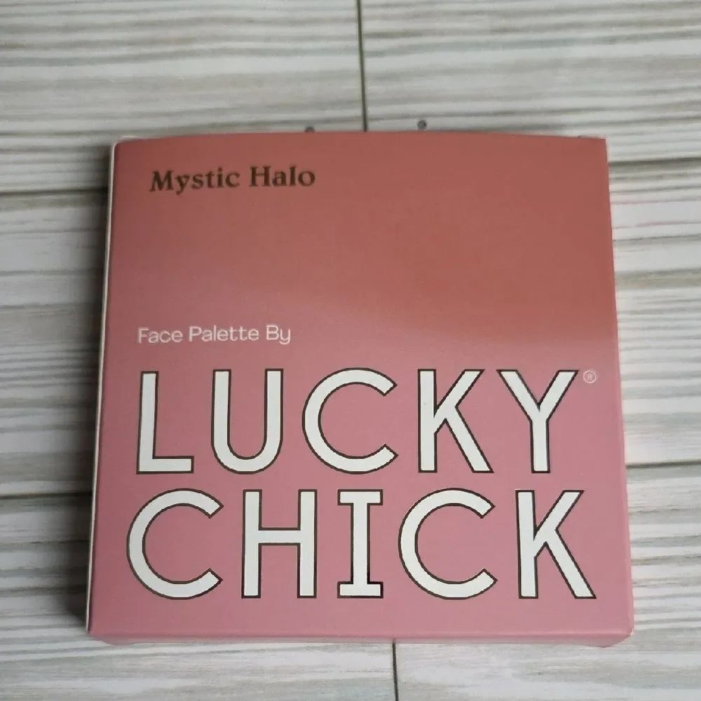 Lucky Chick Mystic Halo Face Palette
